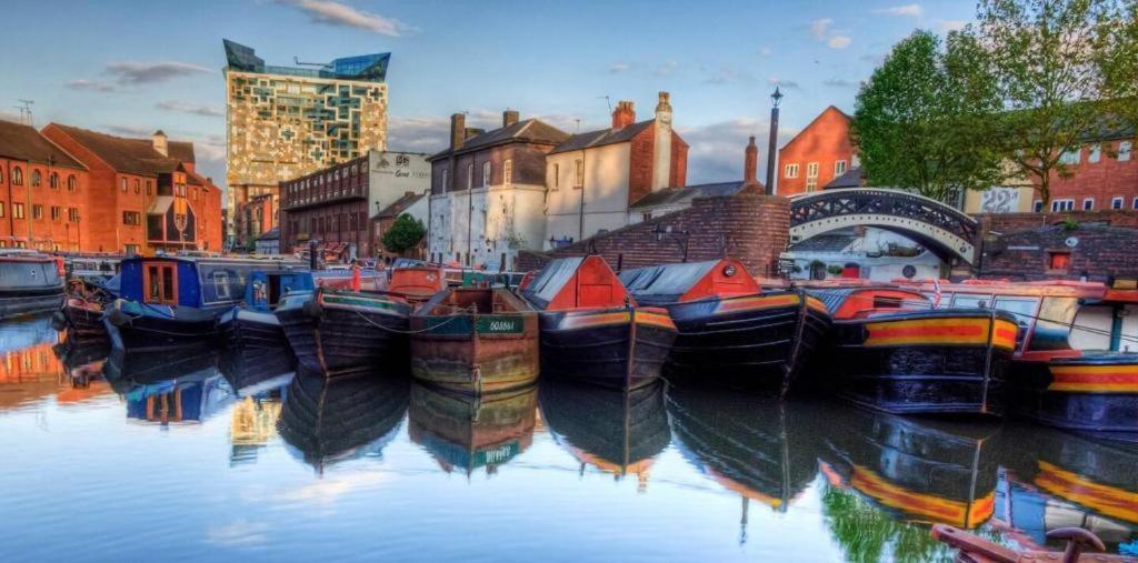 Digbeth City Centre Apartment Sleeps 12 Opposite Coach Station Μπέρμιγχαμ Εξωτερικό φωτογραφία